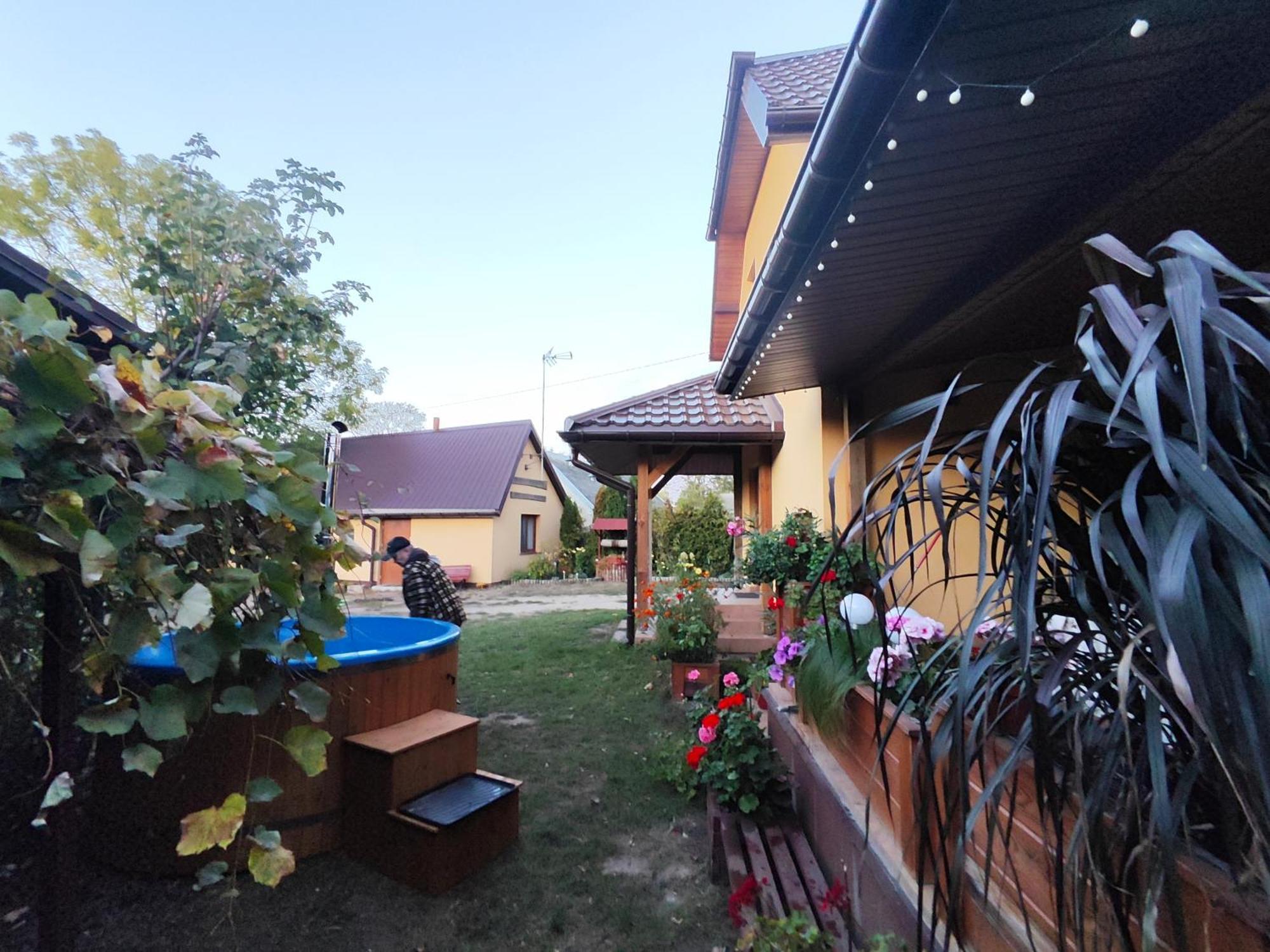 Dolistowka Apartamenty, Pole Namiotowe, Balia Z Jacuzzi, Ogrod Warzywny Dla Gosci, Plac Zabaw Dla Dzieci Goniadz Exteriér fotografie